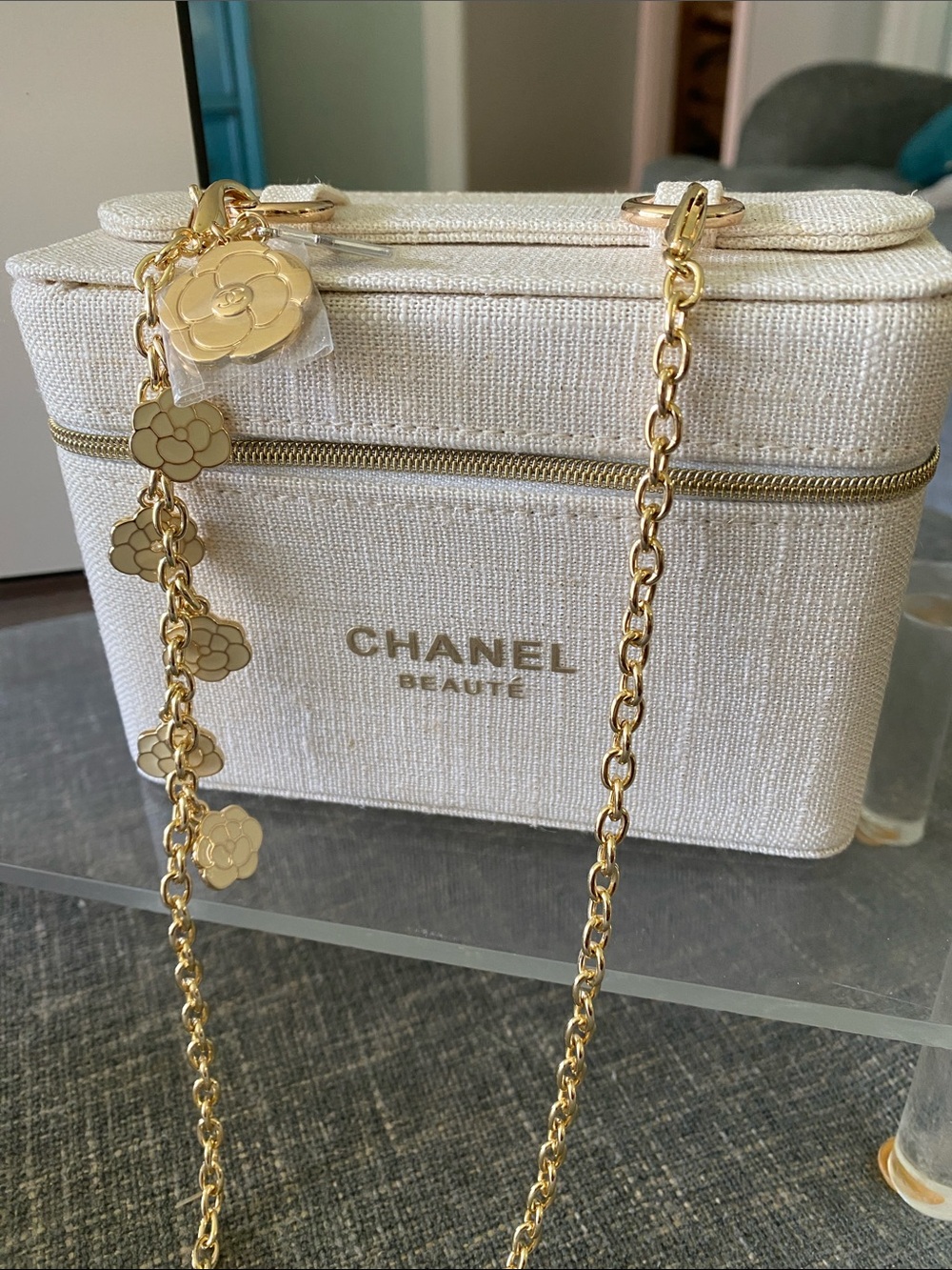 Chanel Cream and Gold Tweed Vanity Case